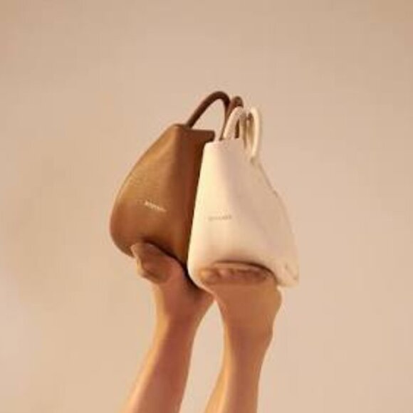 Beracamy Satchel "EUC" - Picture 16 of 16